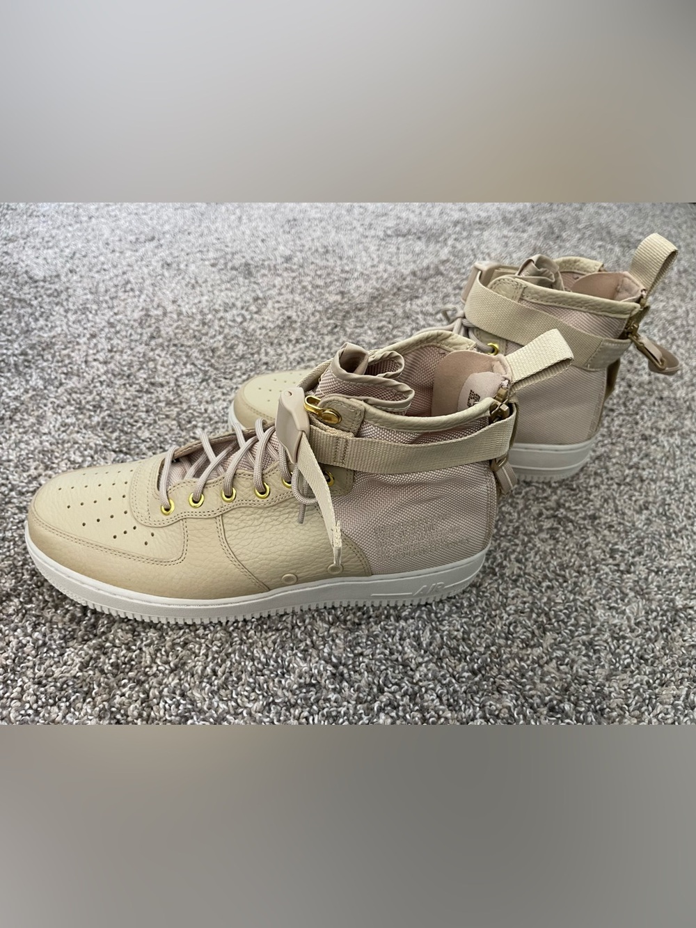 NEW Men’s Nike SF Air Force 1 Mid Top Mushroom Sneakers Size 11.5